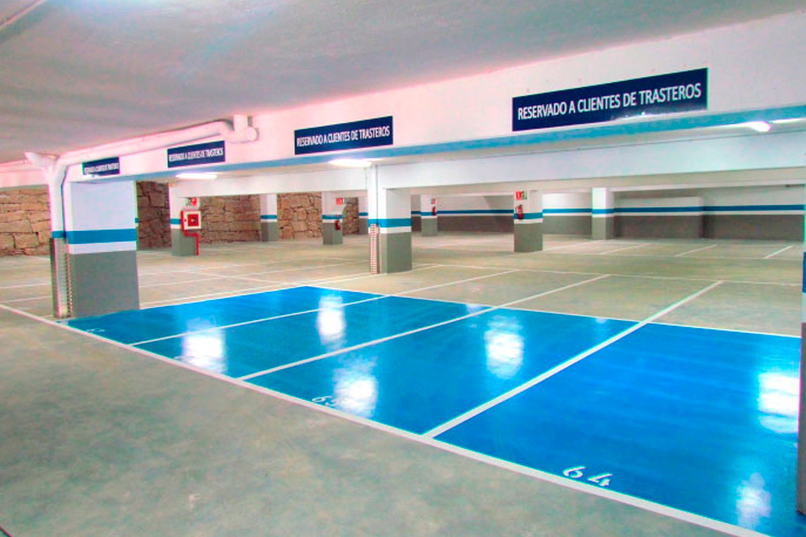 parking-para-clientes-espaciogeo-vigo